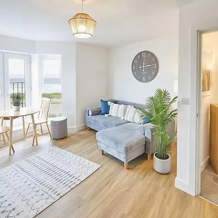 Glenholme - 6 - 1 Bedroom